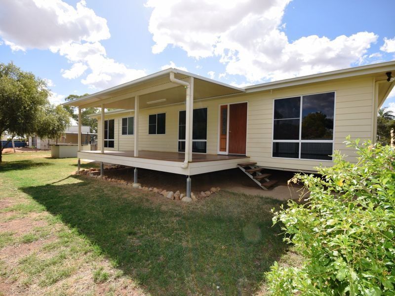 163 Kingfisher Street, Longreach QLD 4730, Image 0