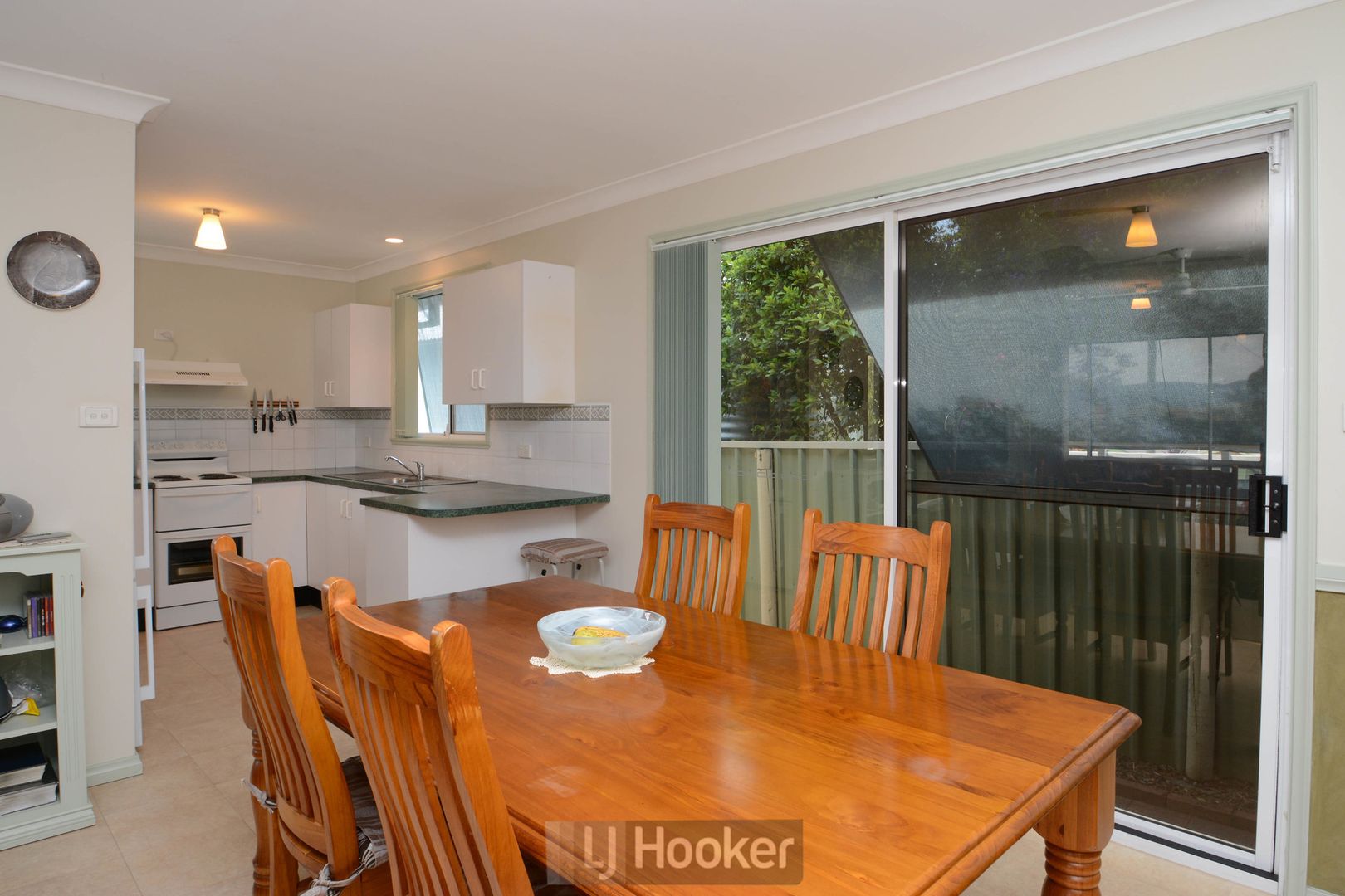 2a Lake Road, Fennell Bay NSW 2283, Image 2