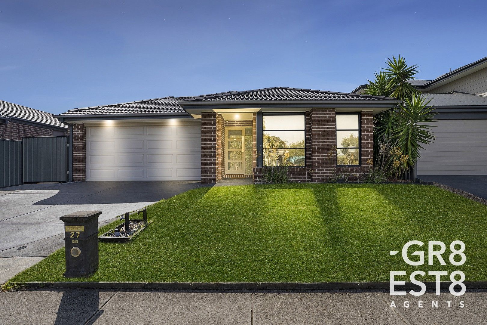 27 JUPITER CRESCENT, Cranbourne West VIC 3977, Image 0