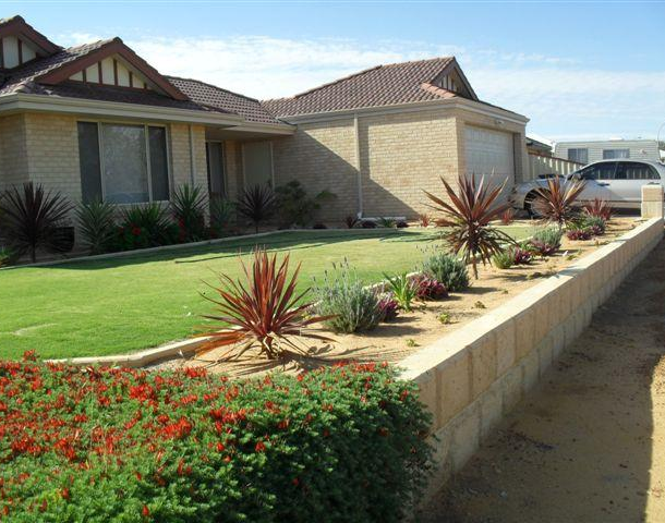 11 Ego Creek Loop, Waggrakine WA 6530