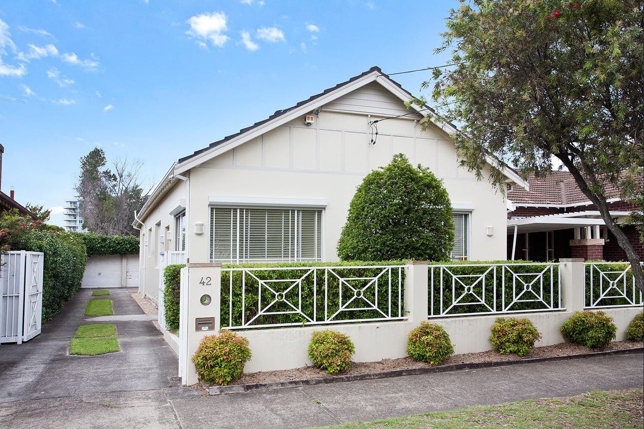 3 bedrooms House in 42 Bruce Street BRIGHTON-LE-SANDS NSW, 2216