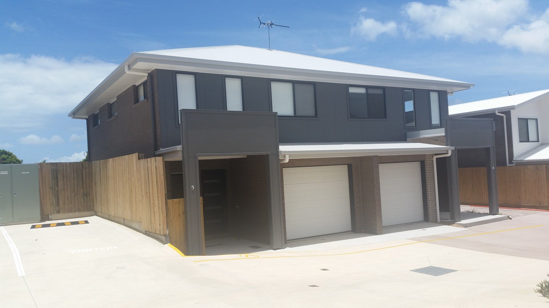 2 WEEKS RENT FREE, Kallangur QLD 4503, Image 0