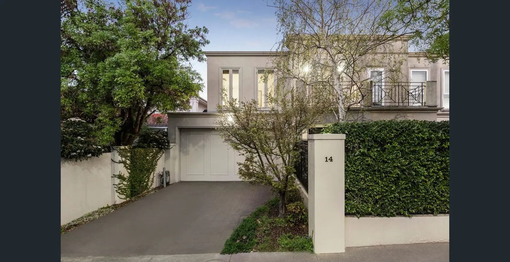 3 bedrooms Townhouse in 14 Bambra Road CAULFIELD NORTH VIC, 3161