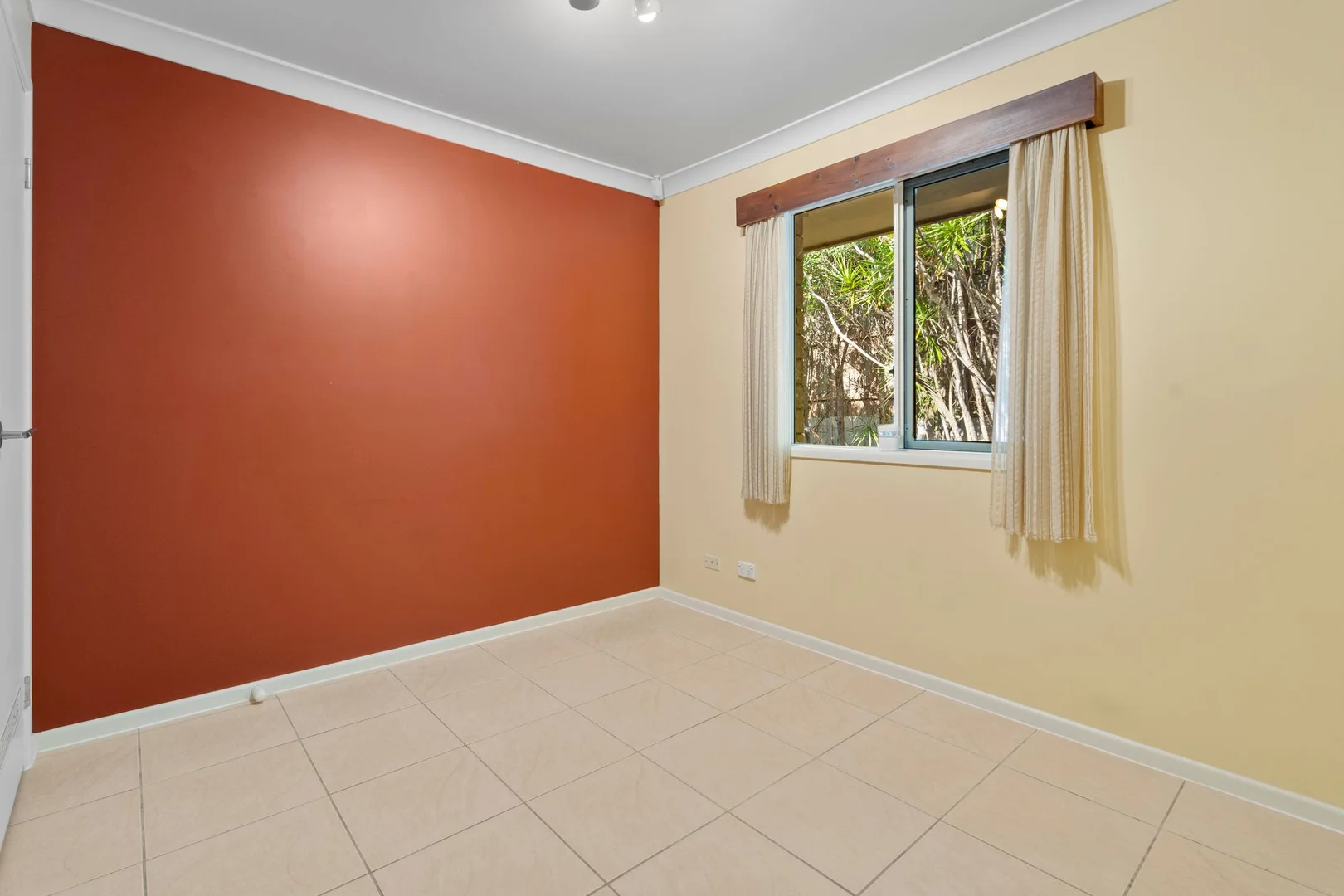 Additional image 10 of 5 Vernon Place, Edens Landing QLD 4207