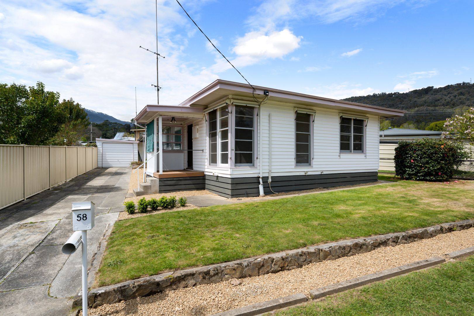 58 Lakeside Avenue, Mount Beauty Property History & Address Research