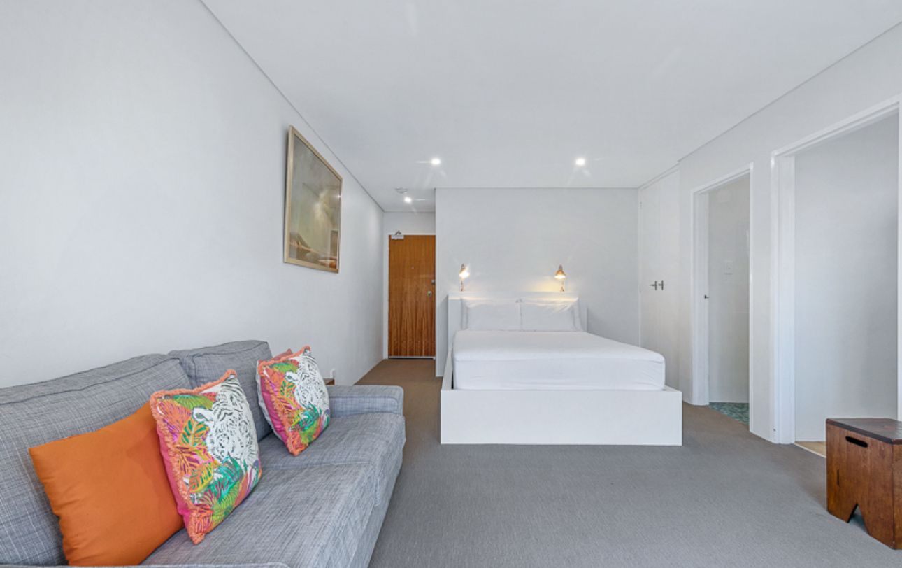 Studio in 4/12 Avona Avenue, GLEBE NSW, 2037