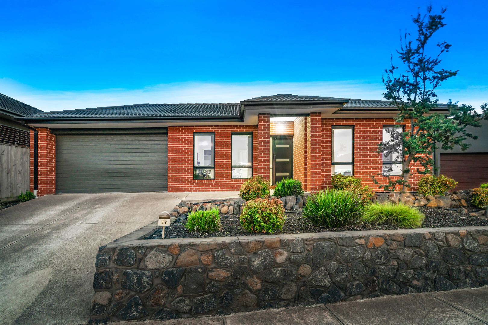 12 Pribislaw Crescent, Epping VIC 3076