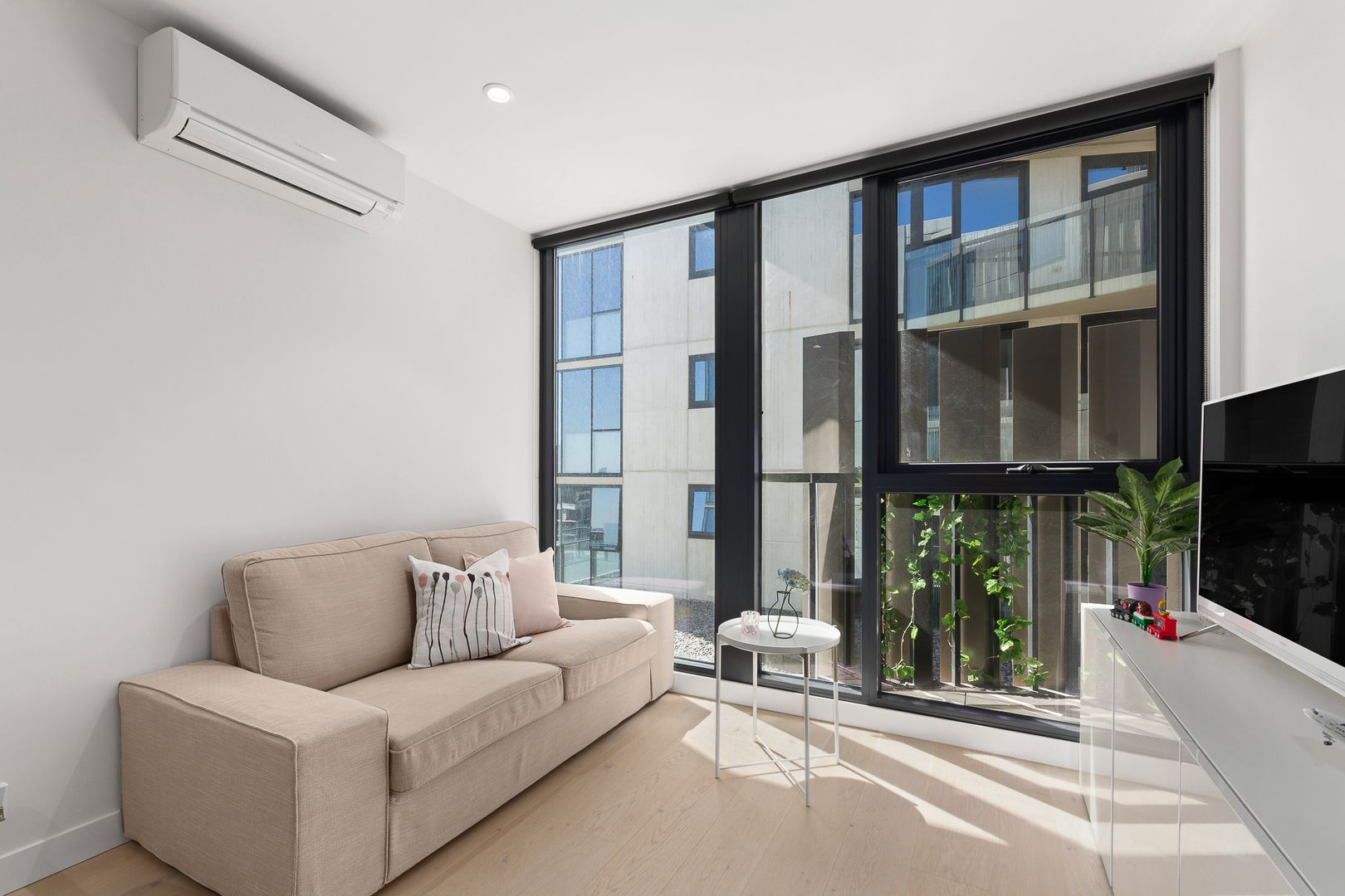 508/150 Dudley Street, West Melbourne VIC 3003, Image 1