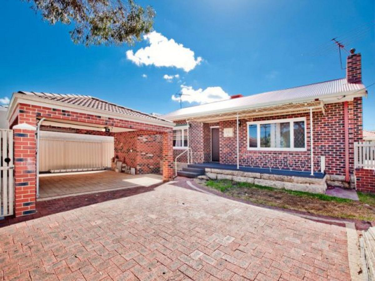 18 Quadea Way, Nollamara WA 6061 House For Rent 425 Domain