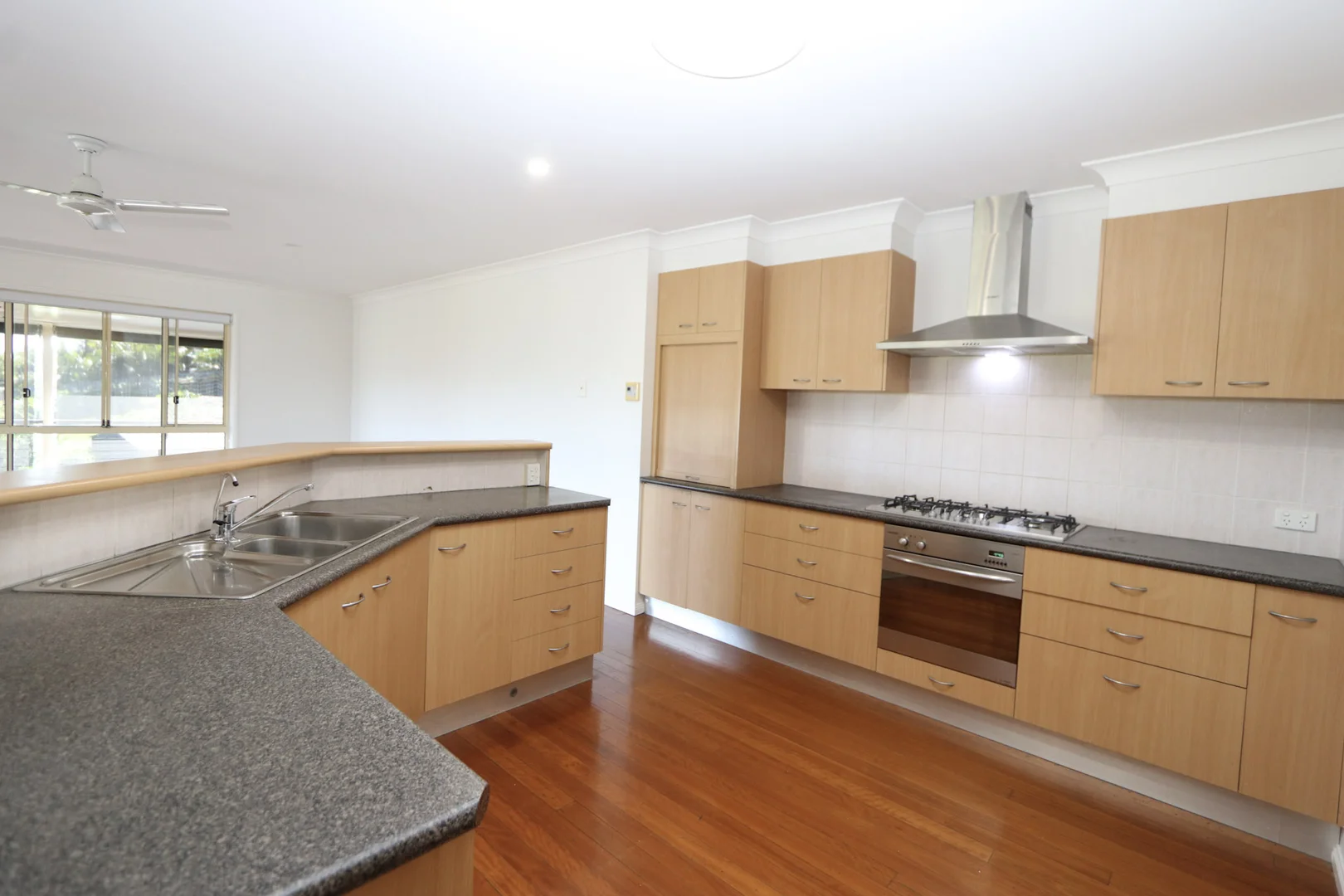 Additional image 8 of 33 Warrungen Way, Ashmore QLD 4214