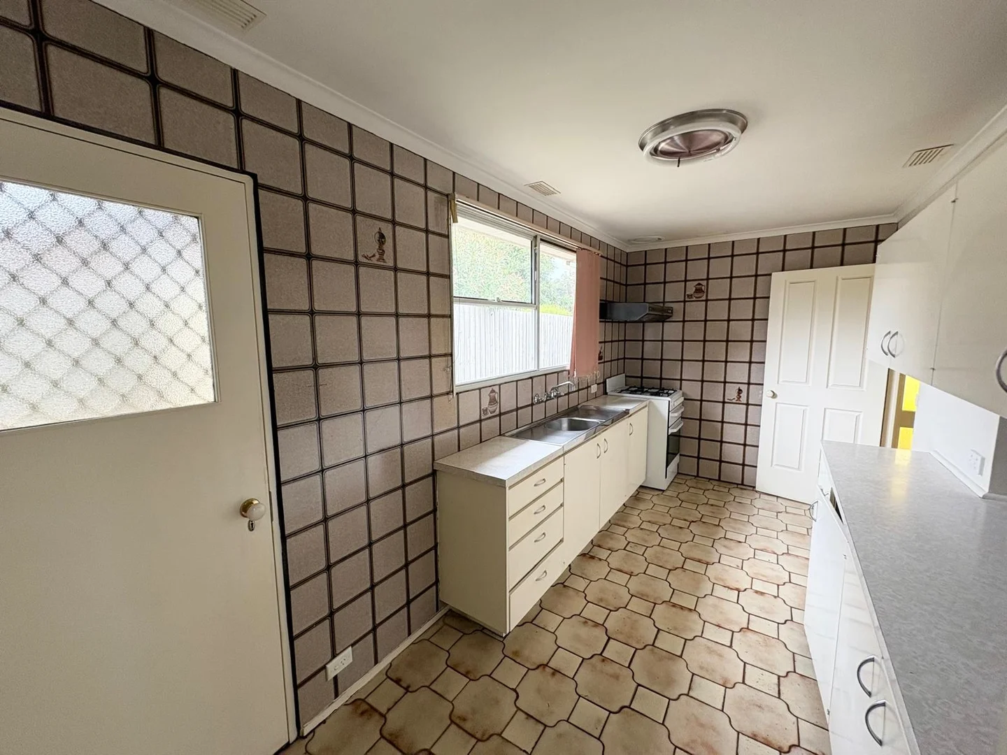 Additional image 4 of 30 Ventnor Crescent, Coolaroo VIC 3048