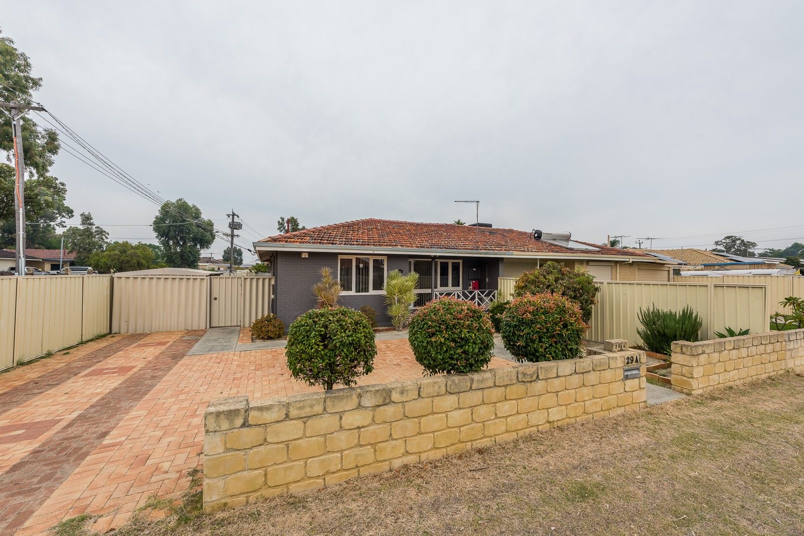 29A WINTERTON WAY, Girrawheen WA 6064, Image 2