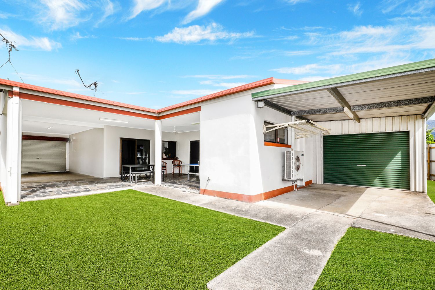 15 Wentworth Close, Bentley Park QLD 4869, Image 1