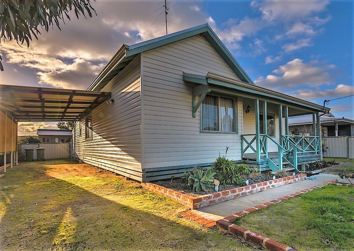 16 Knight Street, Northam WA 6401, Image 0