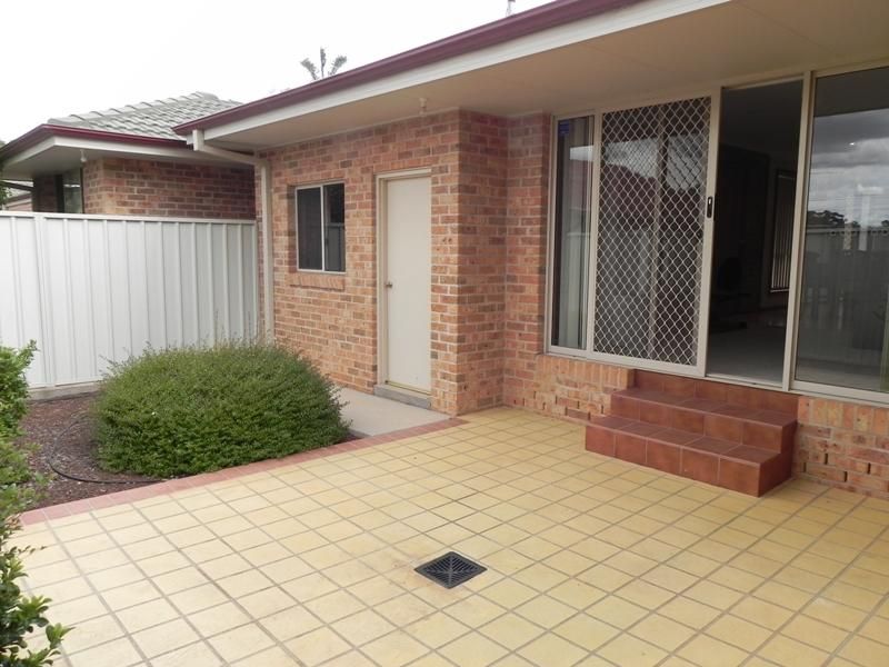 1 and 3/42 Murrumbidgee Avenue, GRIFFITH NSW 2680, Image 2