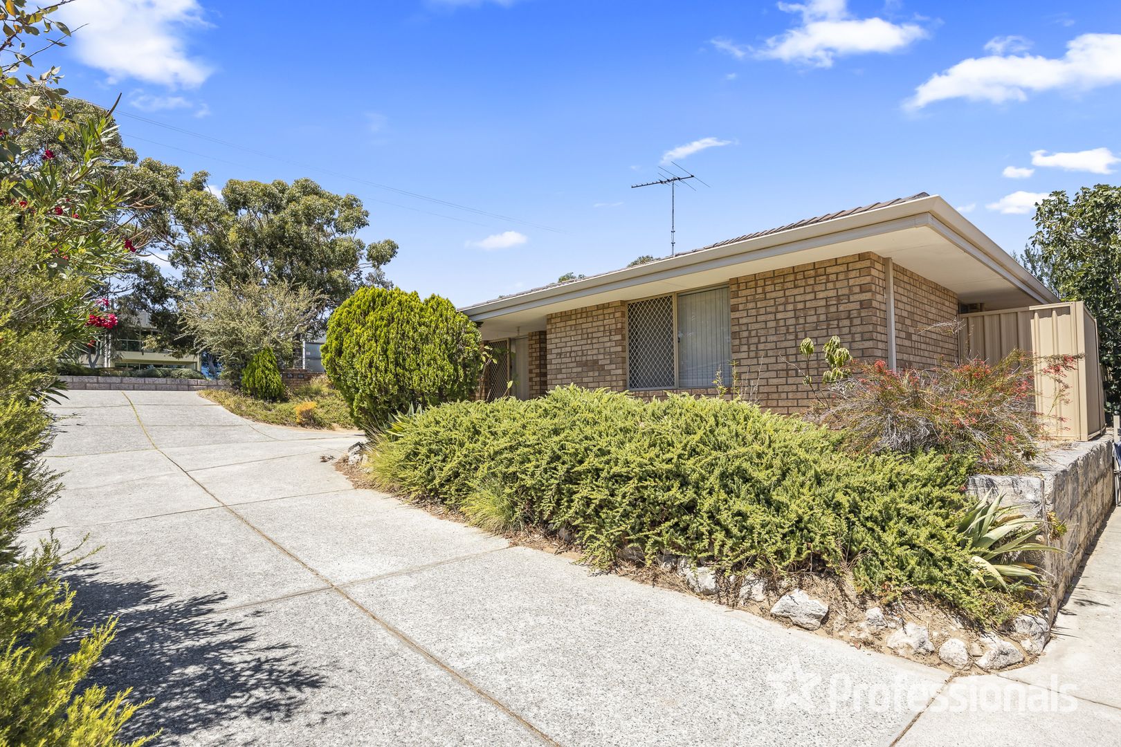 1/289 Rockingham Road, Spearwood WA 6163, Image 2