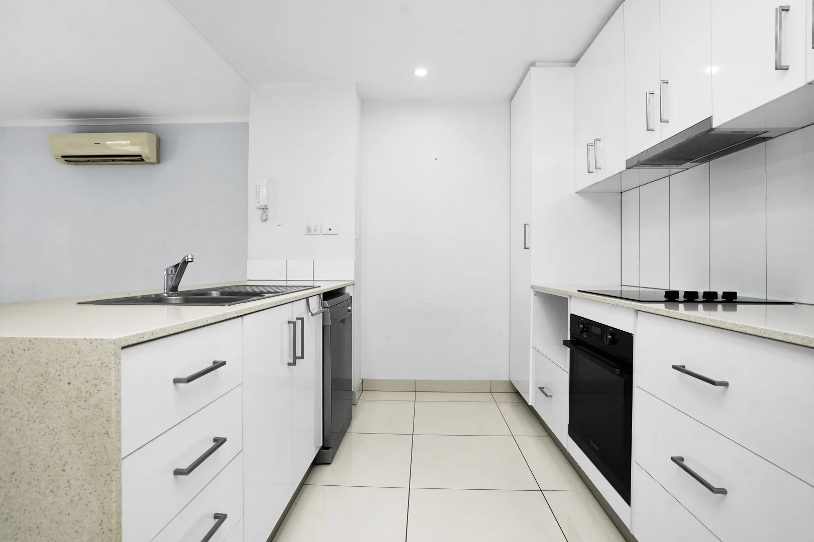 Additional image 7 of 1004/6 Finniss Street, Darwin City NT 0800