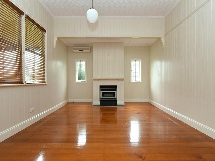 174 Russell Street, Newtown QLD 4350, Image 2