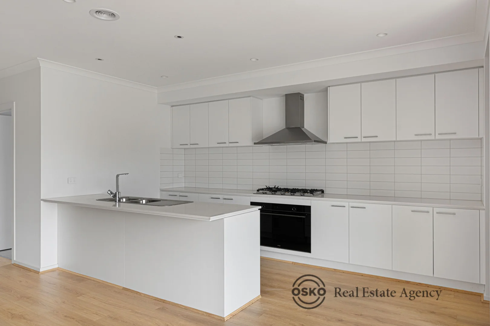 Additional image 5 of 23 Whiteside Street, Beveridge VIC 3753