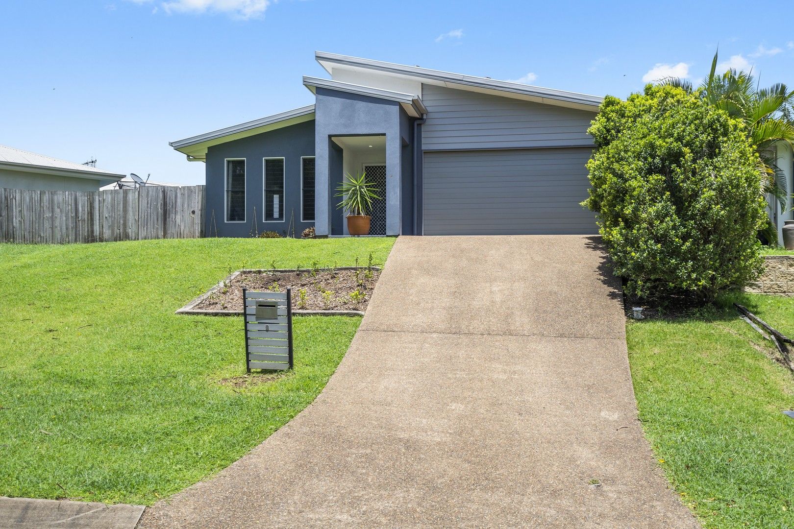 4 bedrooms House in 9 Green Avenue BRANYAN QLD, 4670