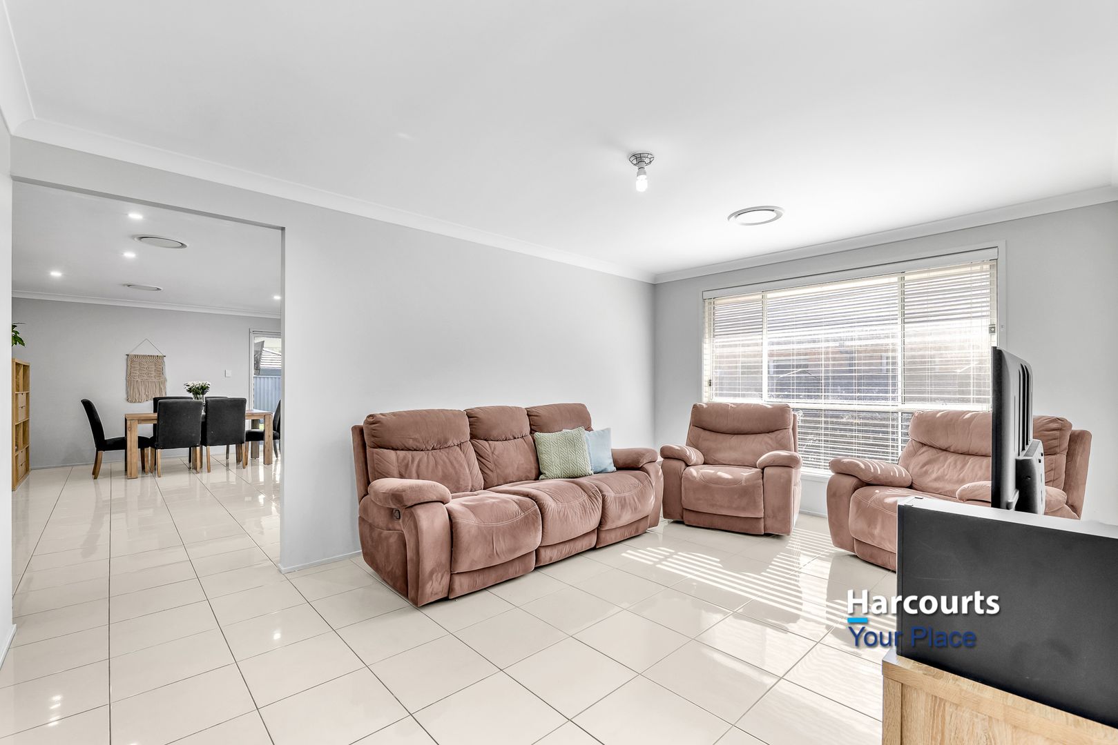 12 White Cedar Avenue, Claremont Meadows NSW 2747, Image 1