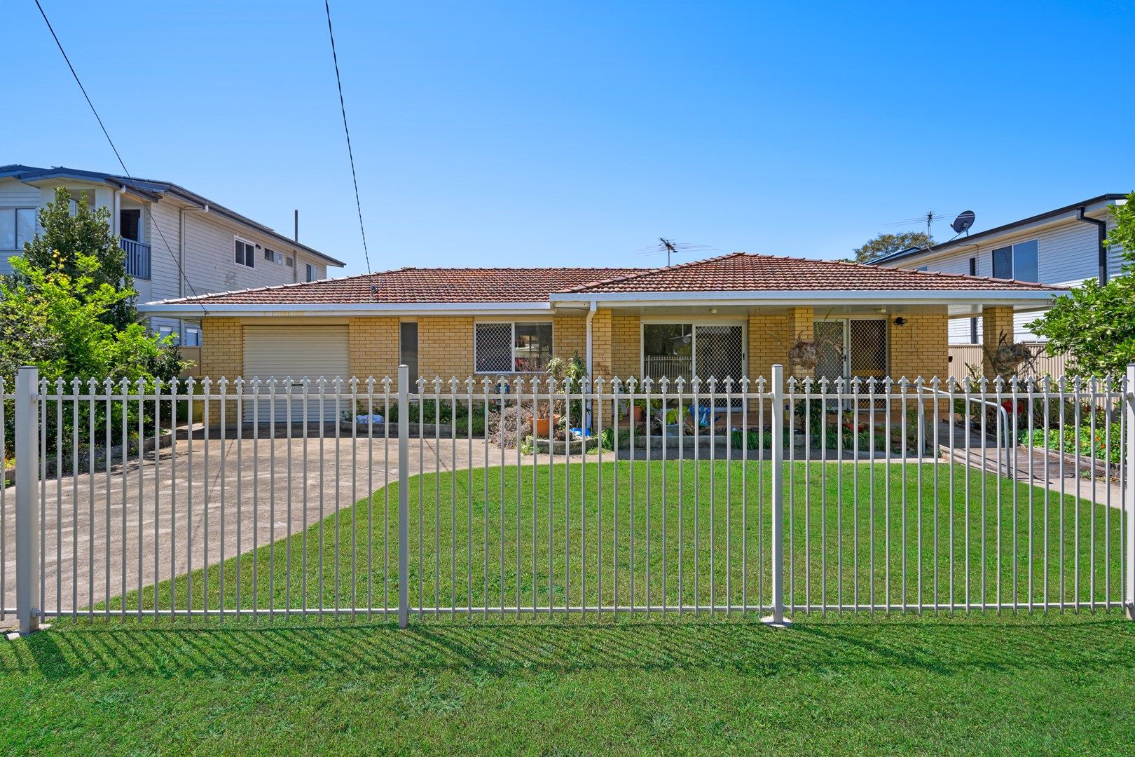 24 Campbell Street, Scarborough QLD 4020, Image 0