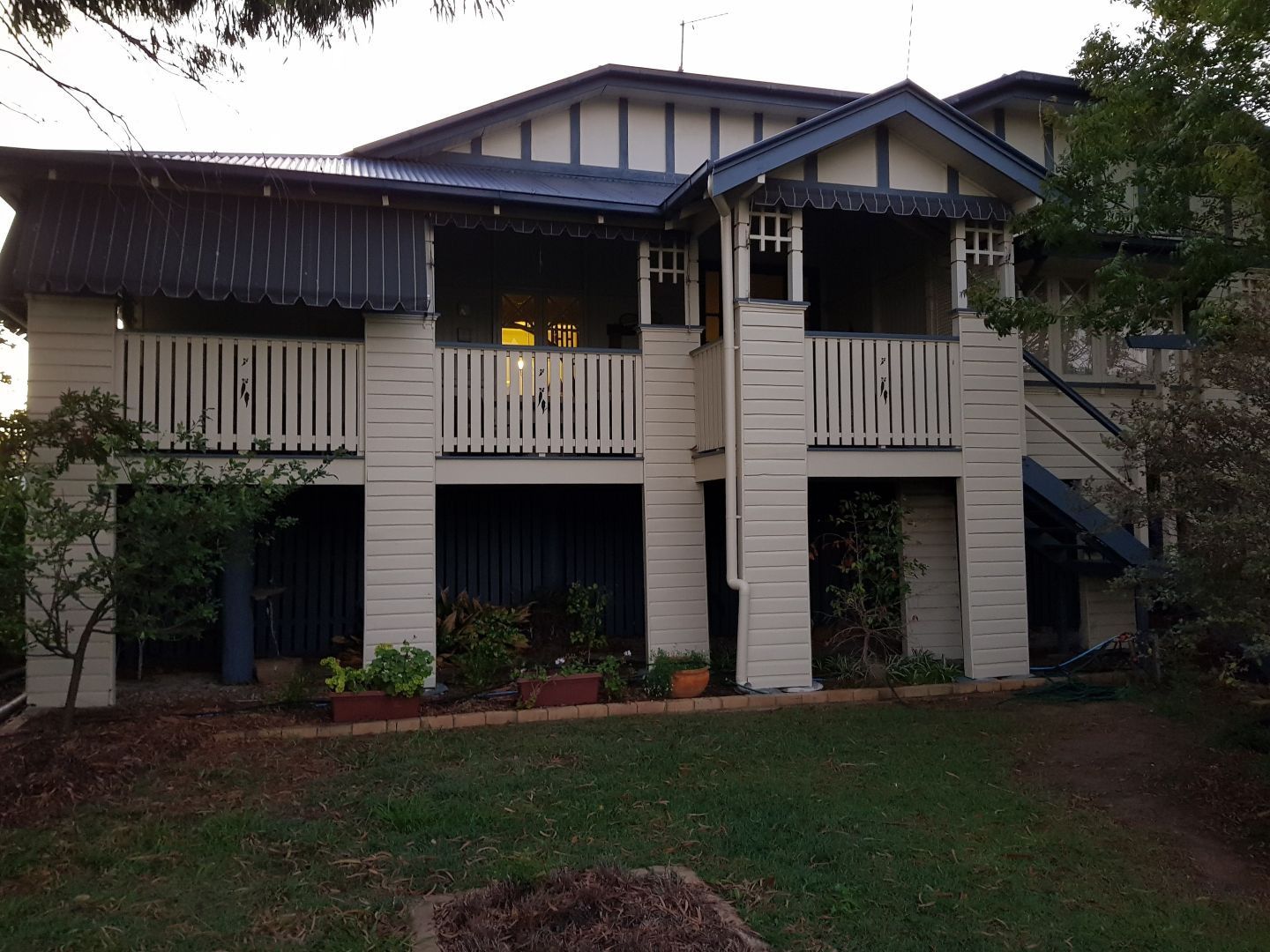 105 Albion Street, Warwick Property History & Address Research Domain