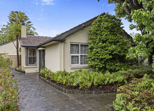 35 Brett Street, Murrumbeena VIC 3163