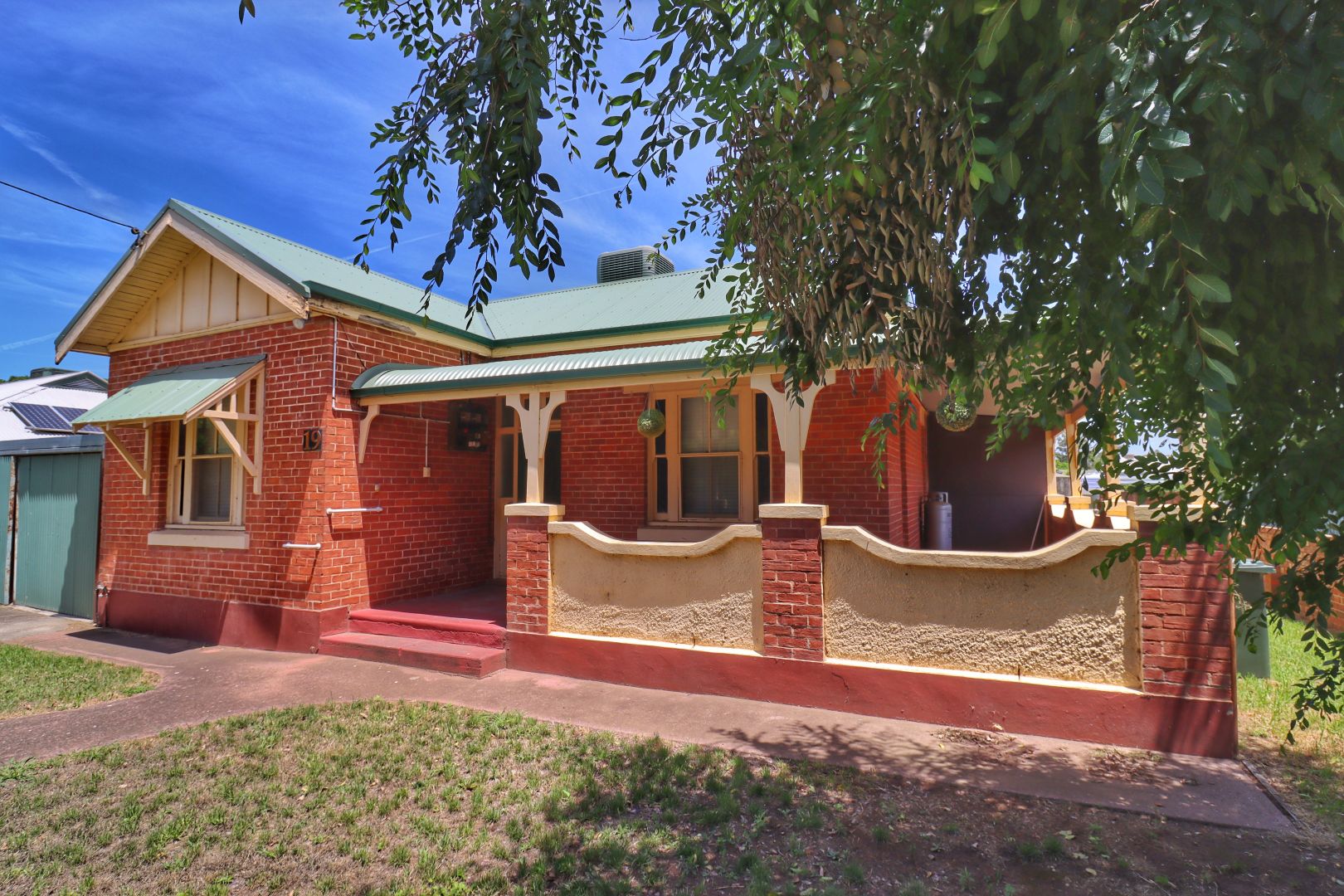 19 Young Road,, Cowra NSW 2794, Image 1