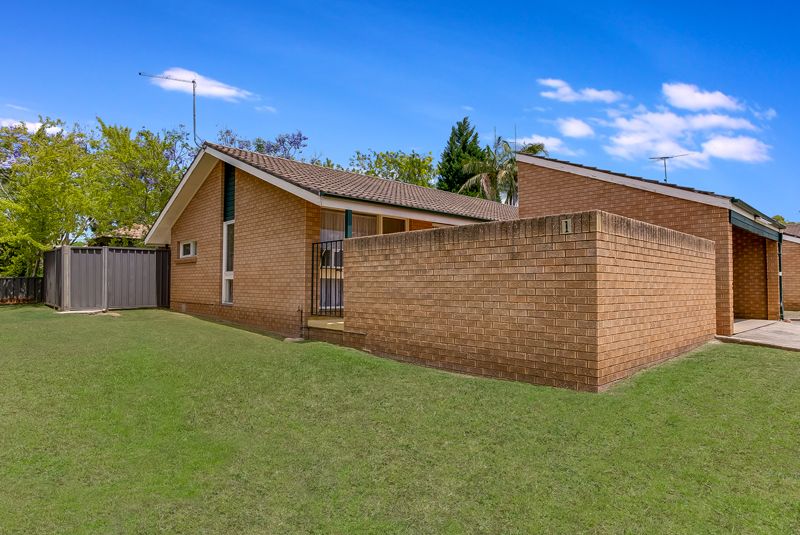 1/7-11 Kings Road, Ingleburn NSW 2565, Image 1