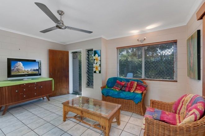 Picture of 2/25 Armbrust Street, MANOORA QLD 4870