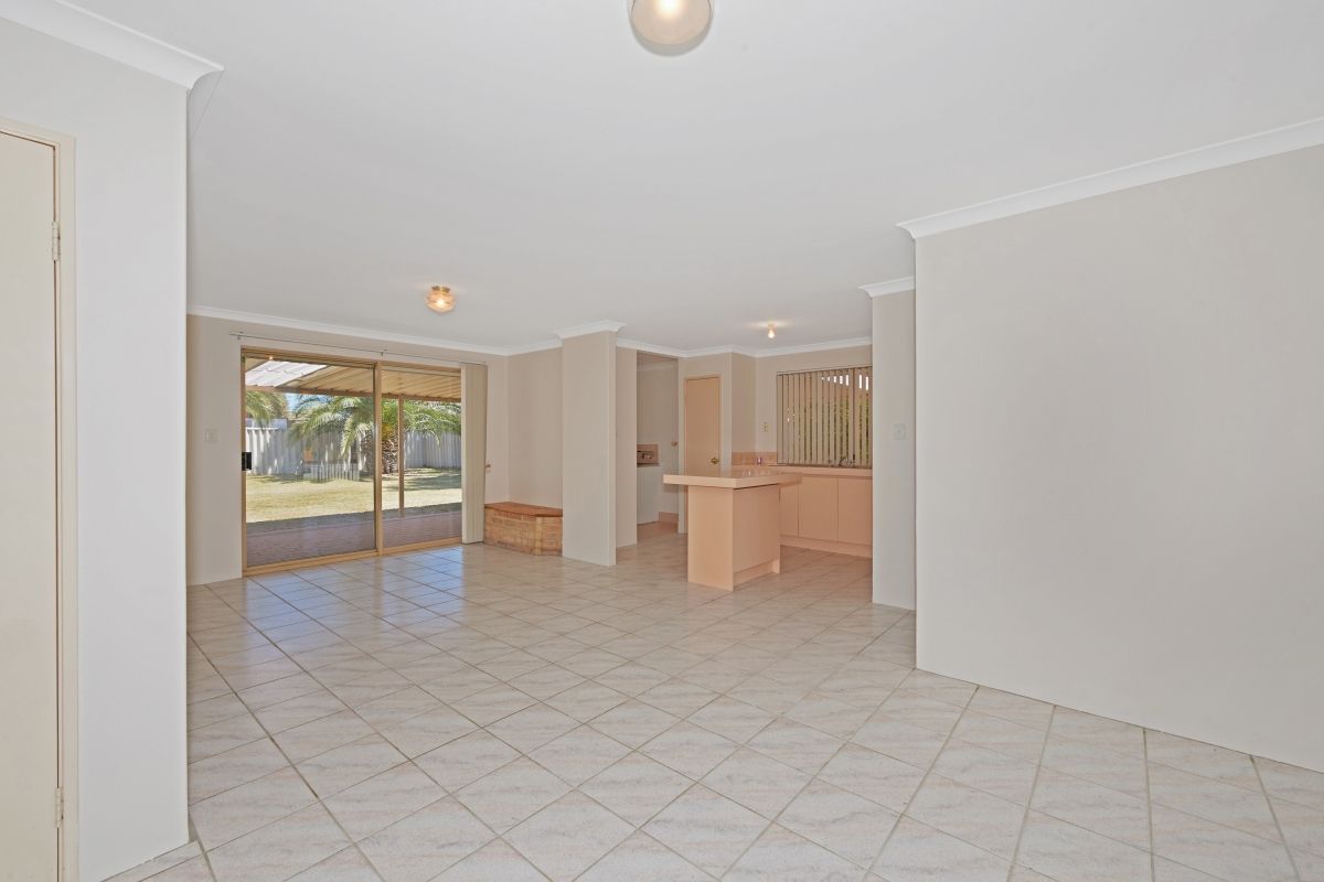 14 Cocos Court, Warnbro WA 6169, Image 1