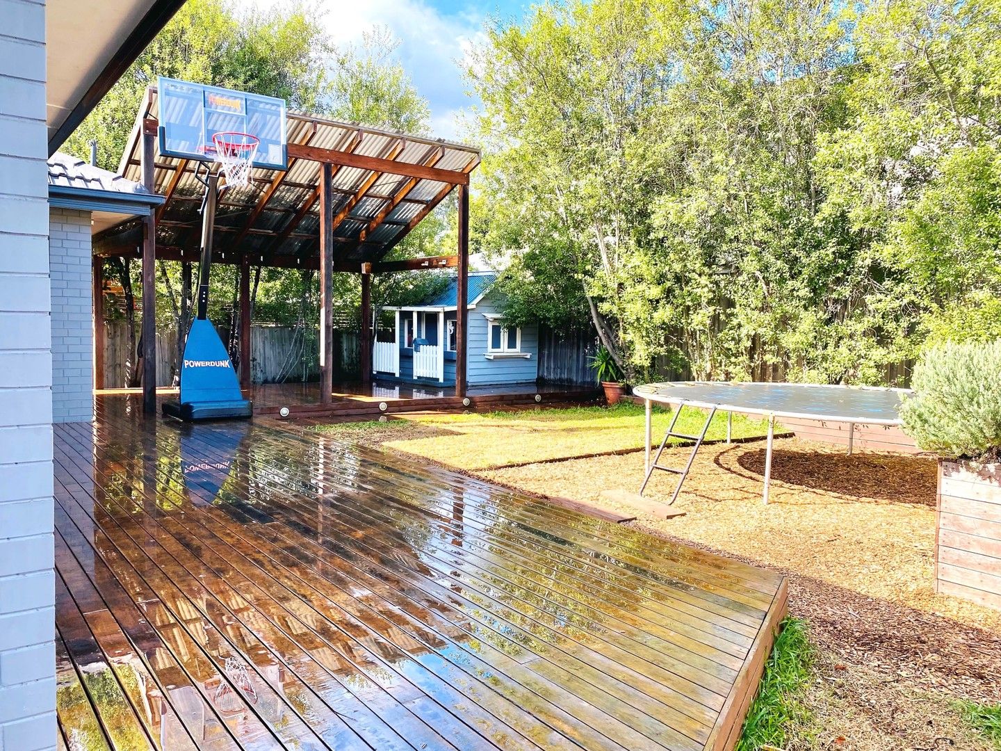 3 bedrooms House in 6 Coral Court CHELTENHAM VIC, 3192