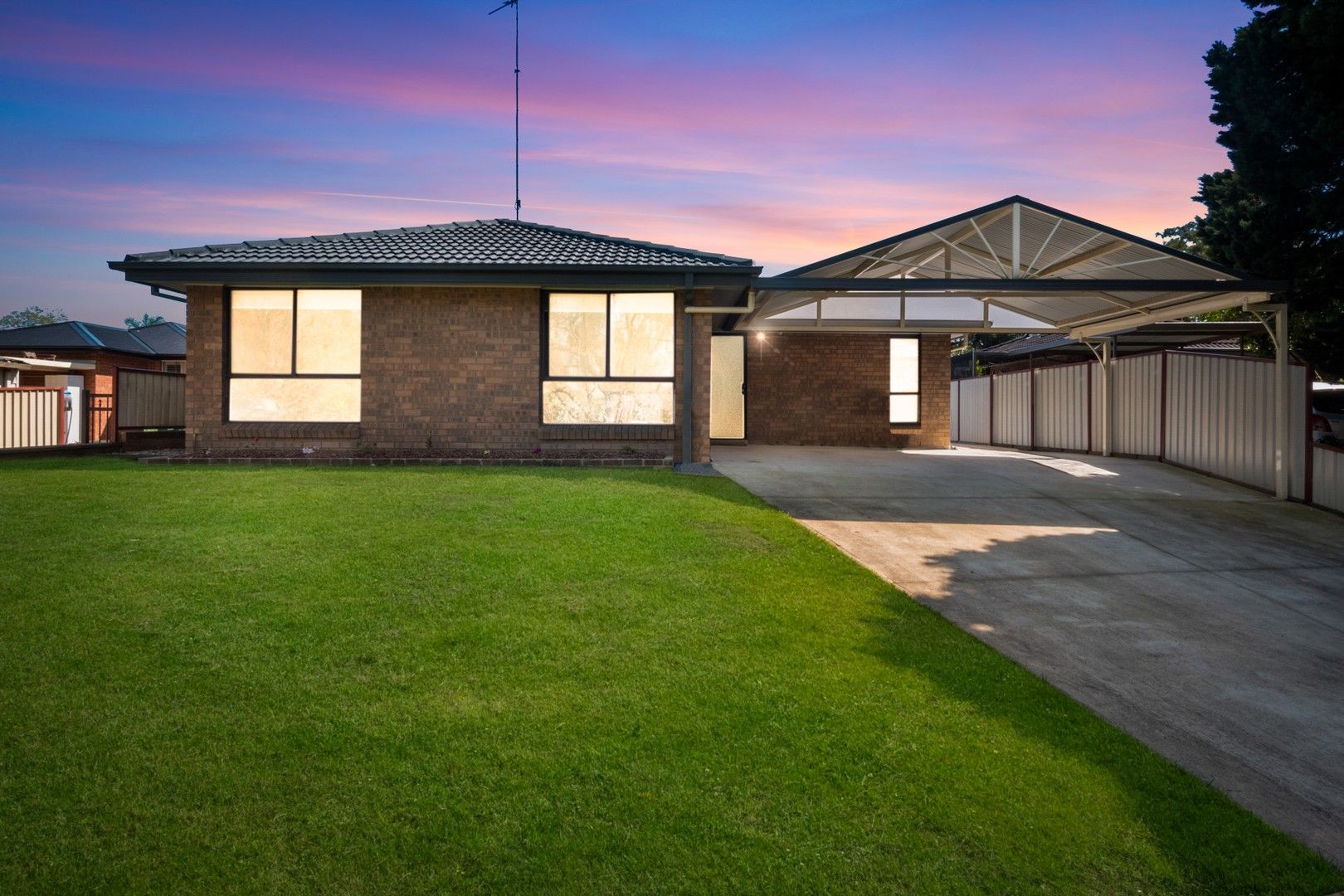 53 Andrew Thompson Drive, McGraths Hill NSW 2756, Image 0