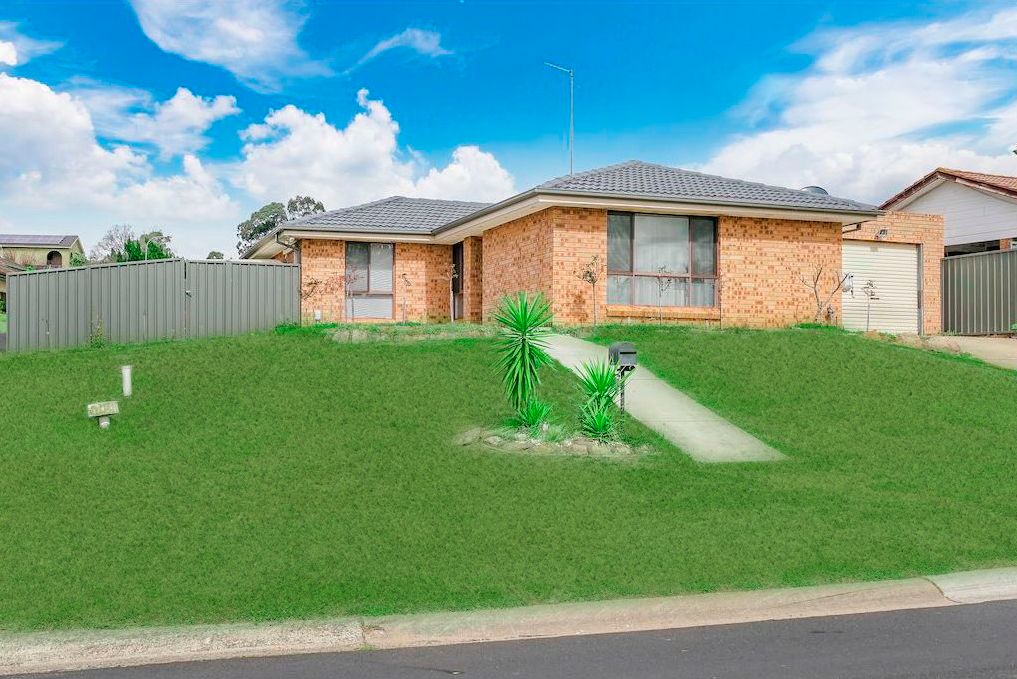 2 Meteor Place, Raby NSW 2566, Image 0