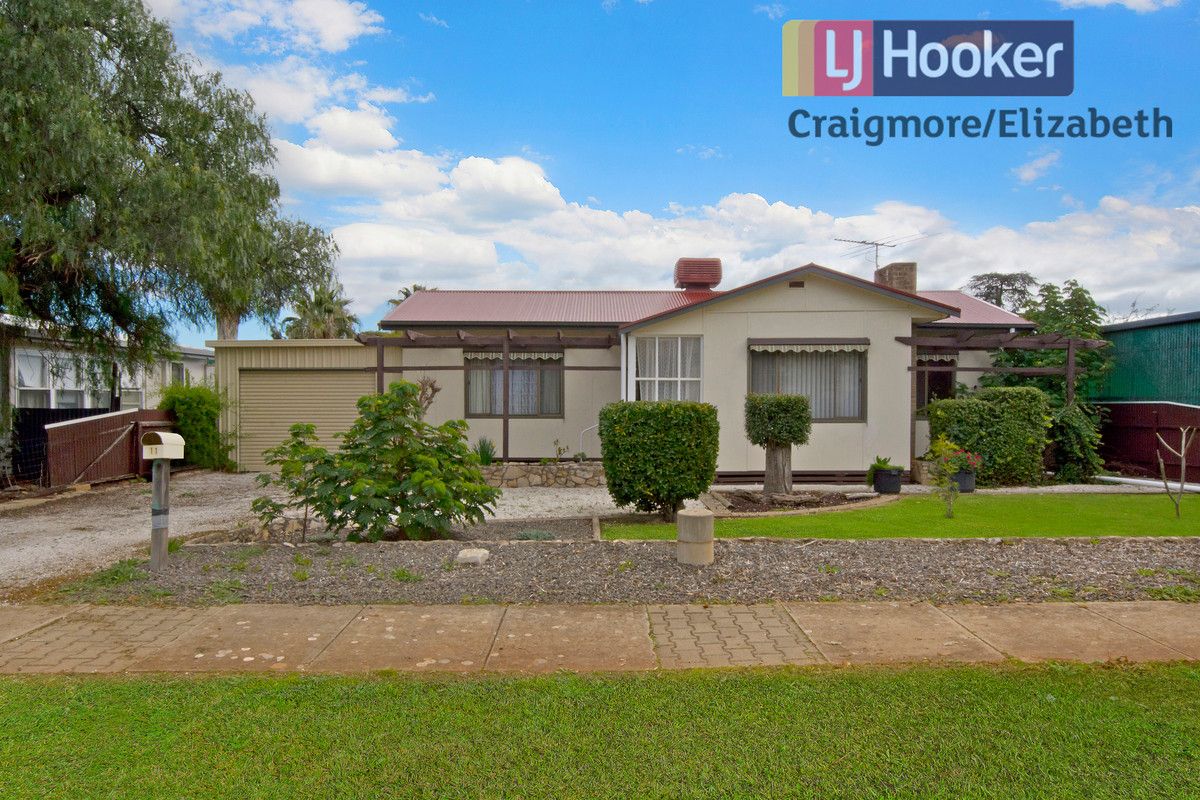 11 Barton Road, Elizabeth Downs SA 5113, Image 0