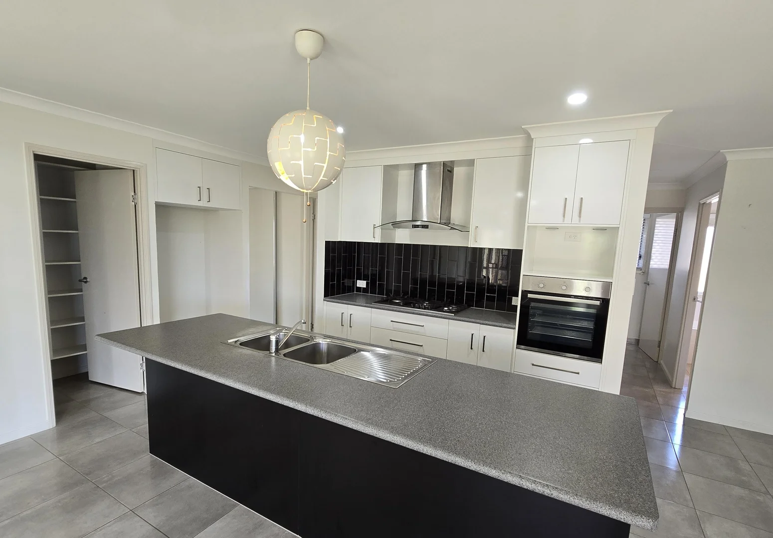 Additional image 2 of 16 Winpara Drive, Kirkwood QLD 4680