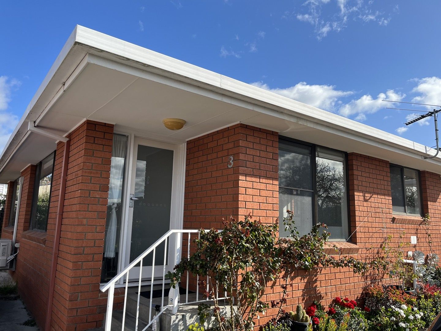 2 bedrooms House in 3/92 Montagu Street NEW TOWN TAS, 7008