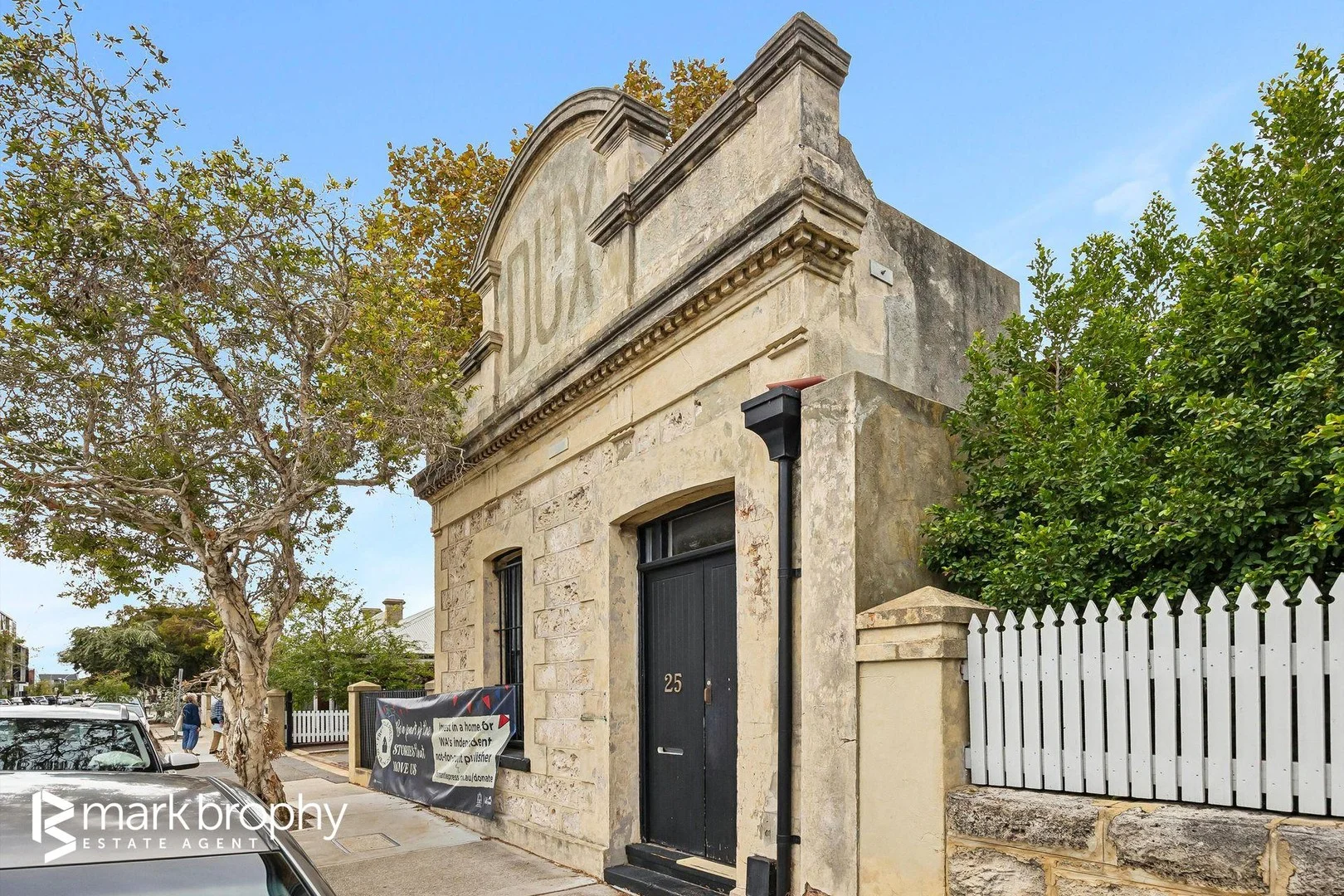 Primary image of 25 Quarry Street, Fremantle WA 6160