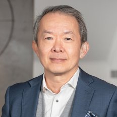 Jee Chin, Sales representative