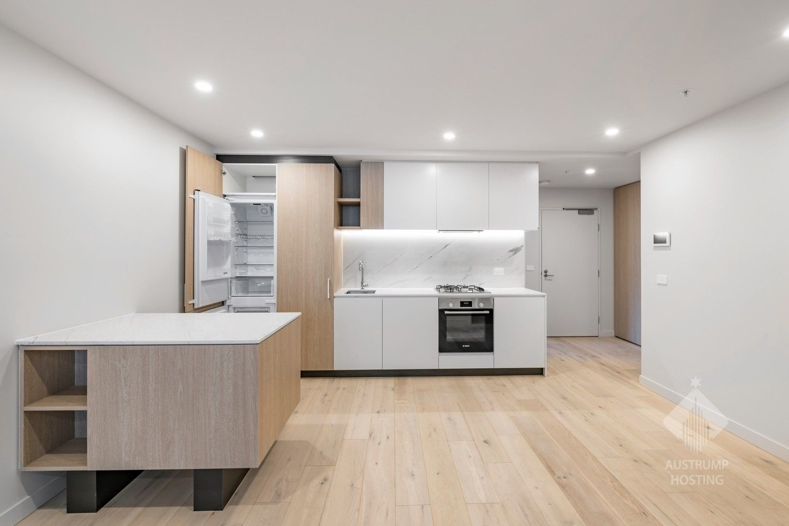 2 bedrooms Apartment / Unit / Flat in 203/999 Whitehorse Rd BOX HILL VIC, 3128