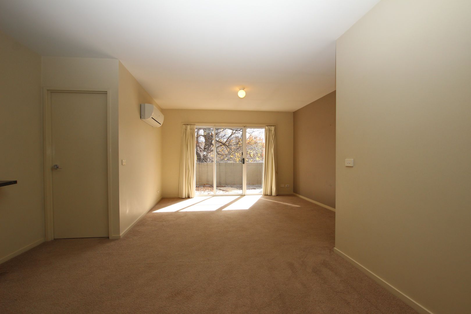 42/28 Bluebell Street, O'Connor ACT 2602 Apartment For Rent 540 Domain