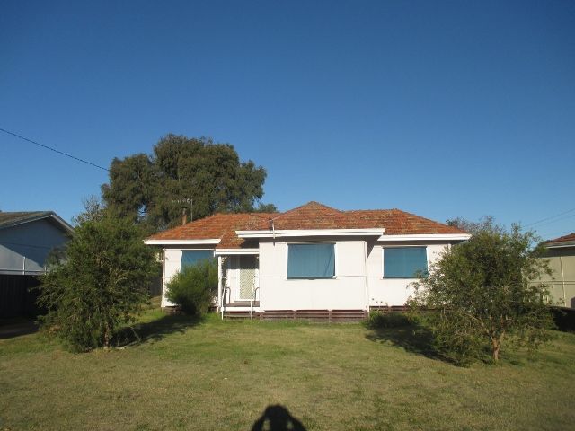 3 bedrooms House in 67 Pemble Street KATANNING WA, 6317