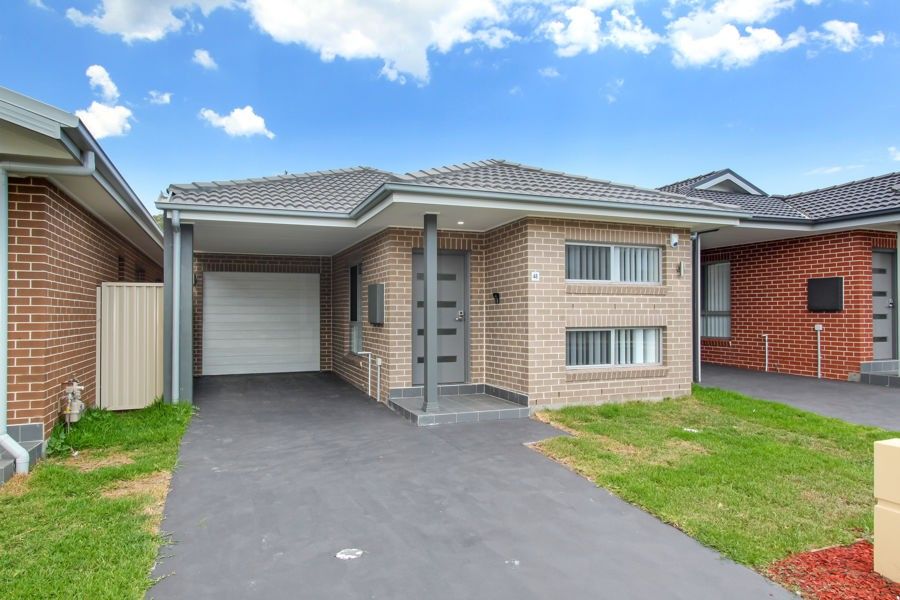 4 bedrooms House in 48 Waring Crescent PLUMPTON NSW, 2761