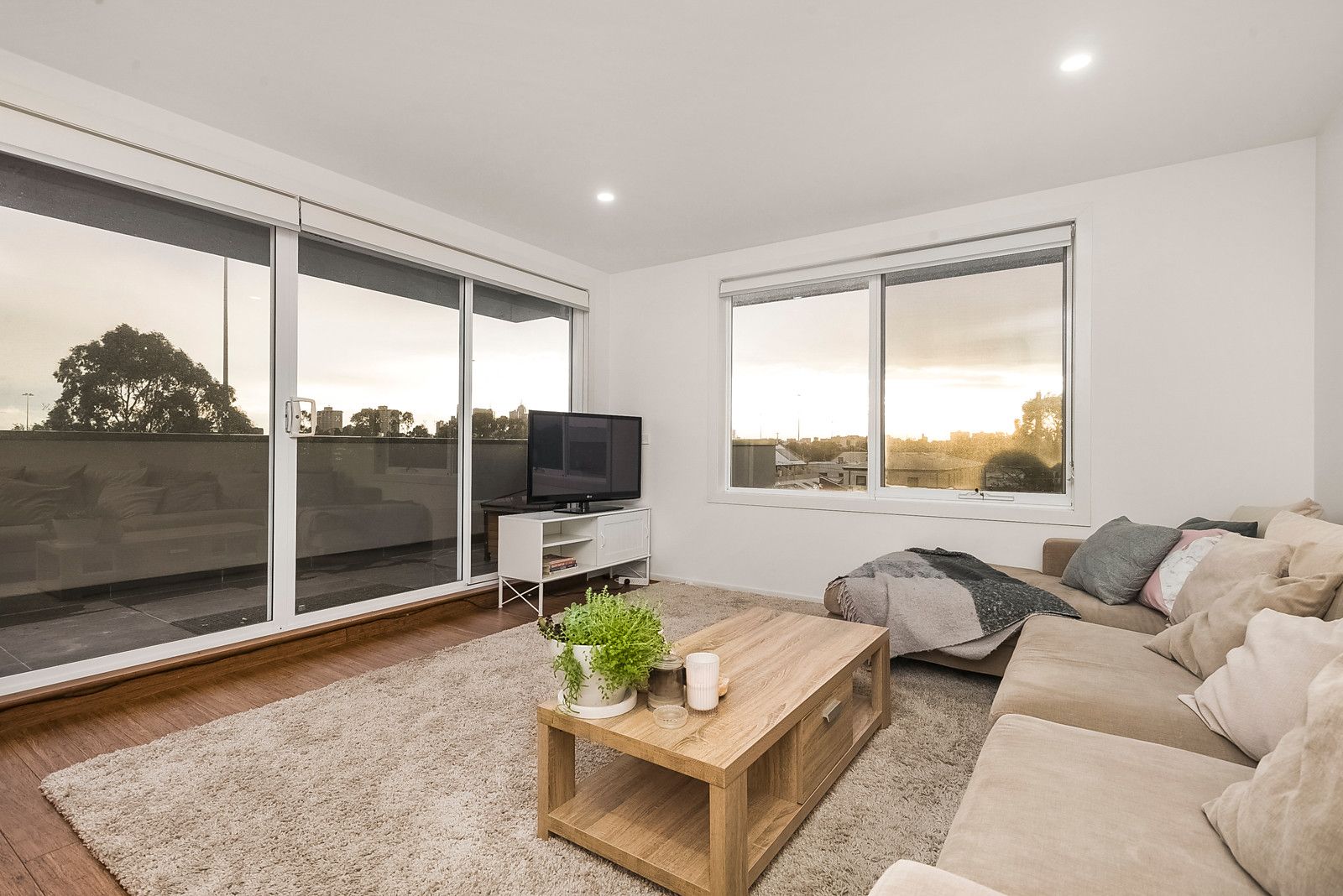 304/139 Noone Street, Clifton Hill VIC 3068, Image 1