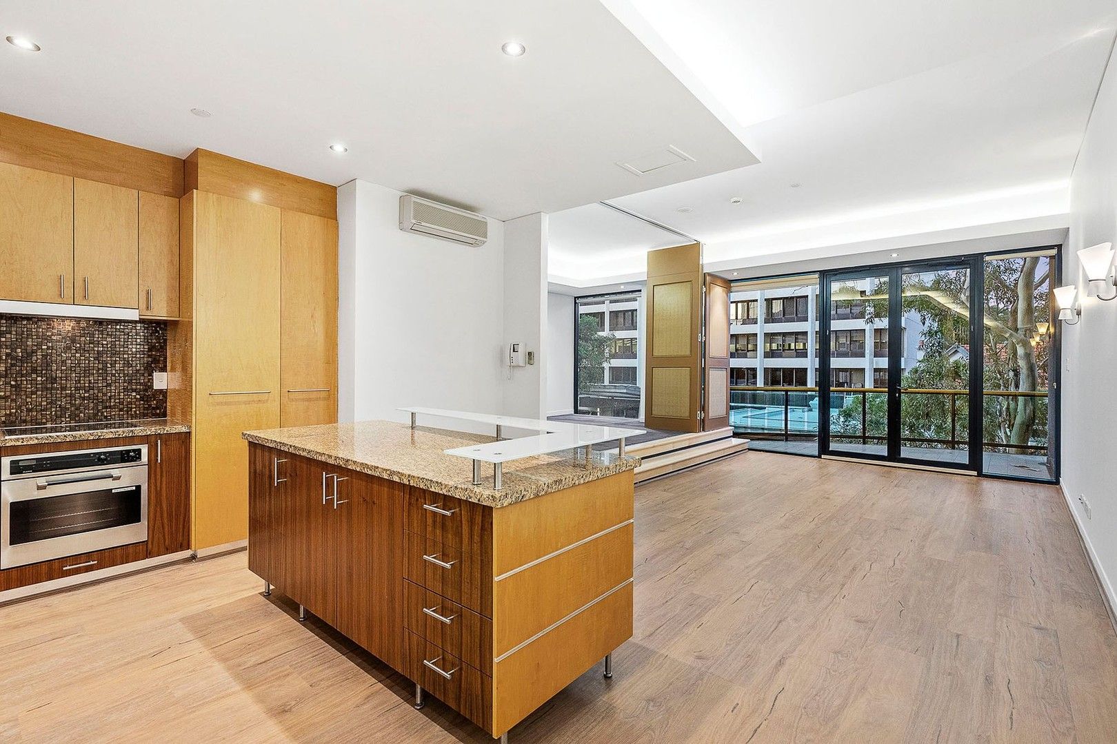 2 bedrooms Apartment / Unit / Flat in 11/255 Adelaide Terrace PERTH WA, 6000