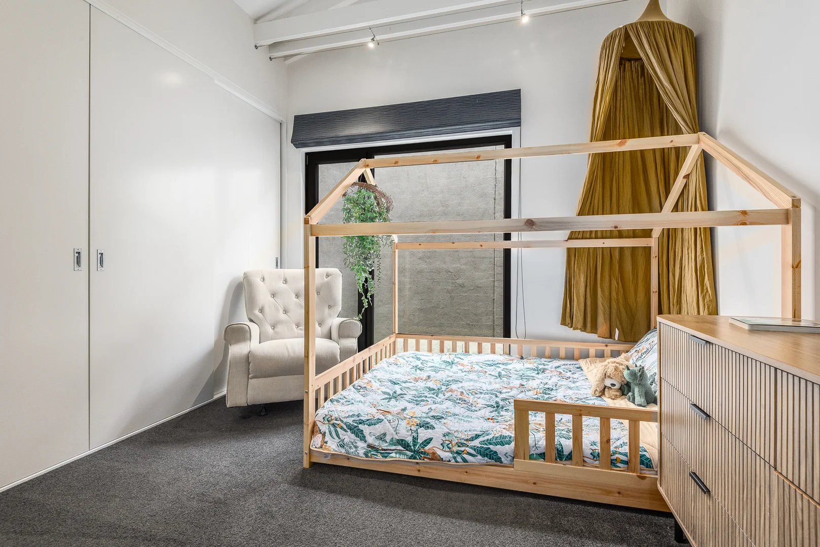 Additional image 10 of 2/99 South Valley Road, Highton VIC 3216