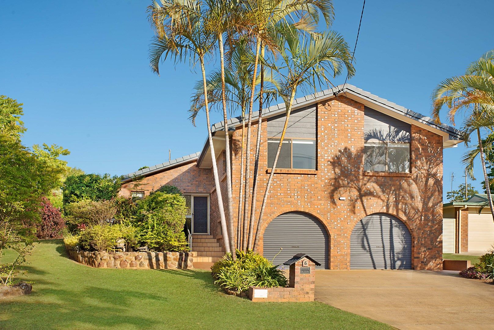 4 bedrooms House in 6 Farnwyn Court BUDERIM QLD, 4556