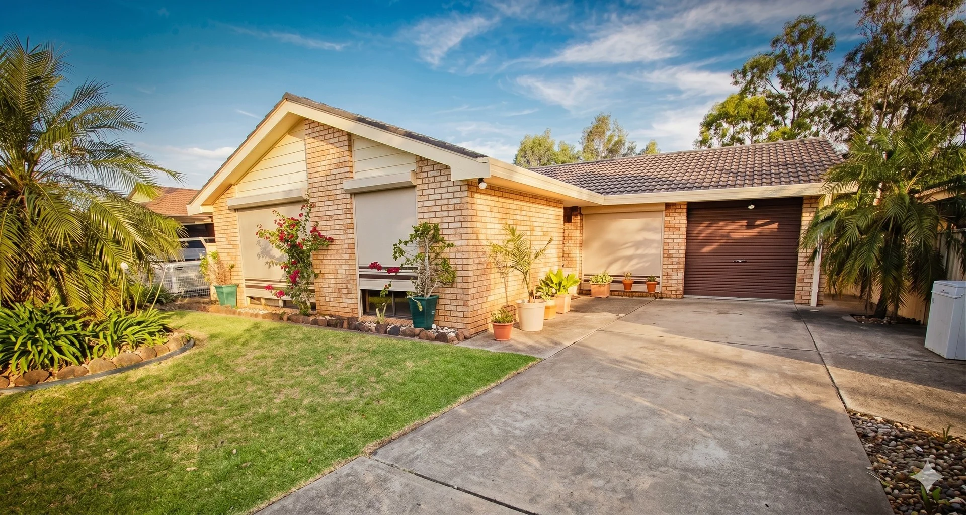 27 Raphael Street, Greenfield Park NSW 2176