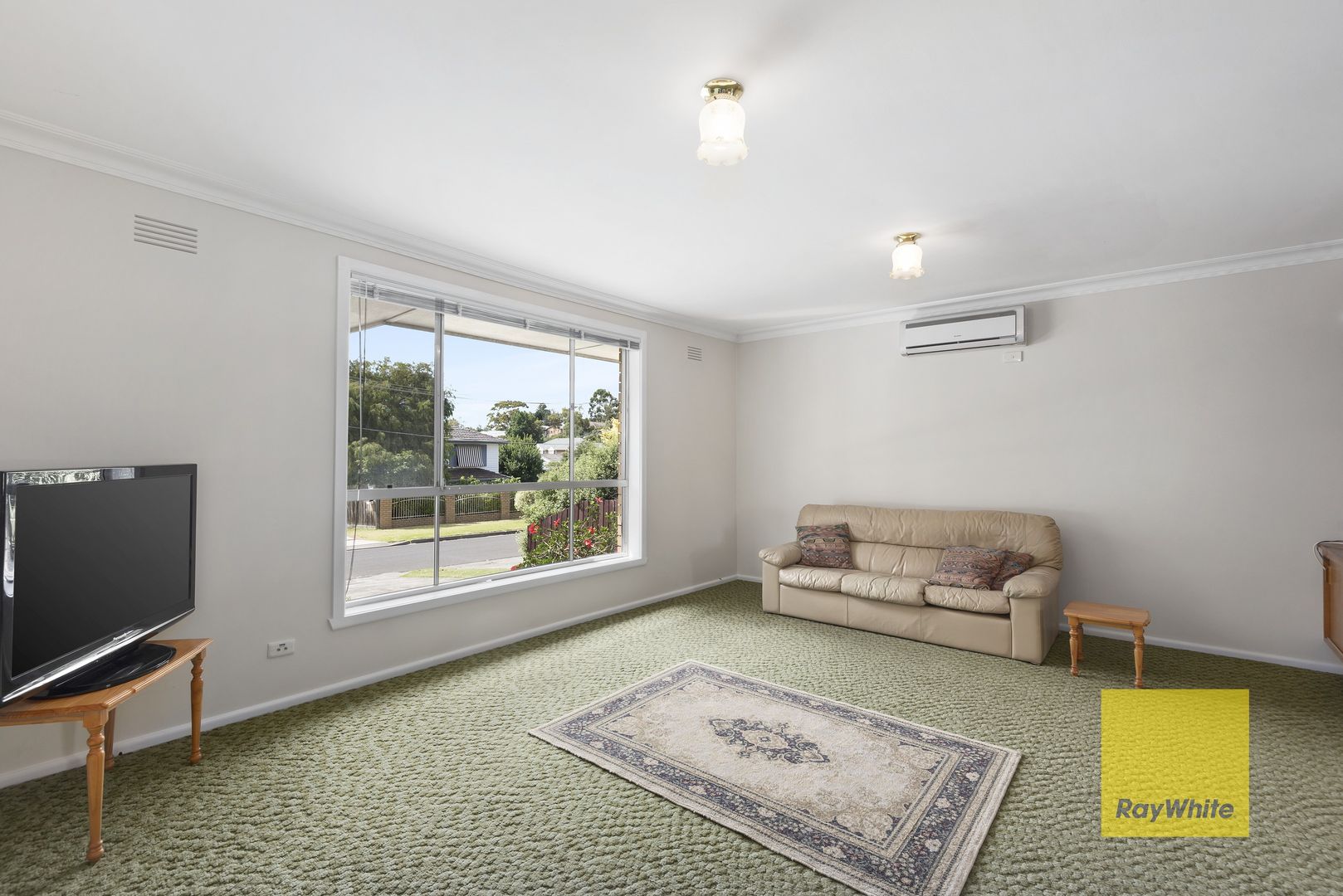 2E St Elmo Crescent, Highton VIC 3216, Image 1